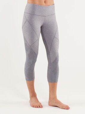 Lululemon Power Vinyasa Crop Size 6